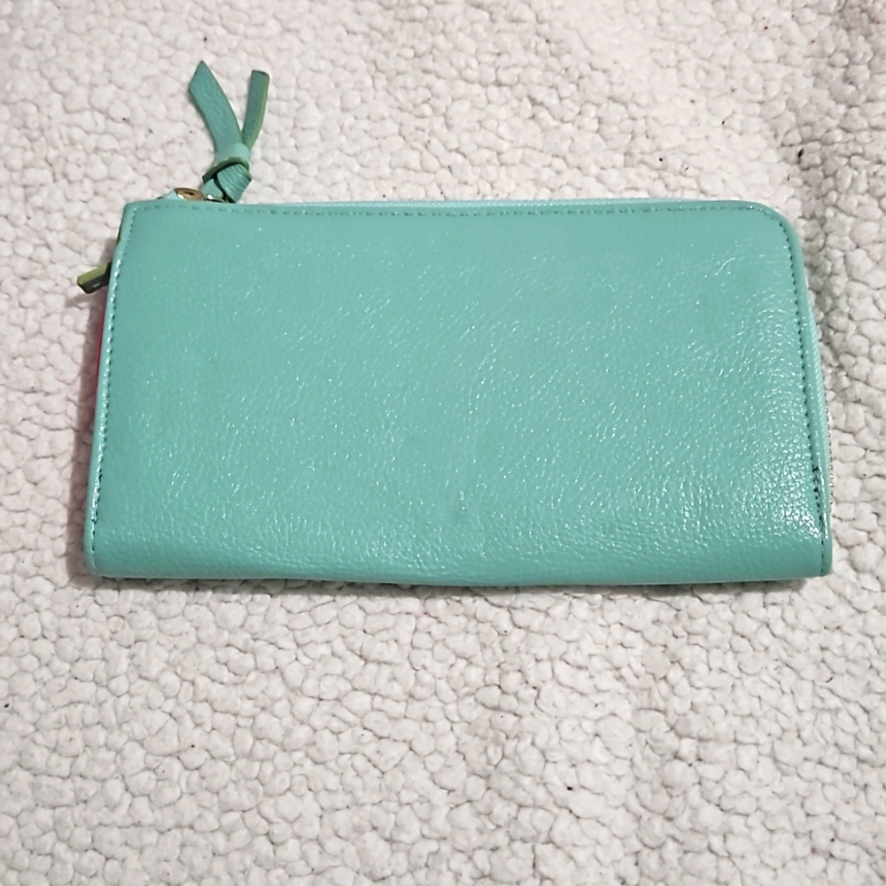 Forever 21 wallet